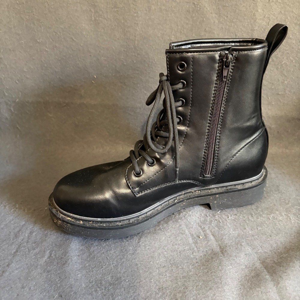 TredSafe Combat Moto Boots Women 9 Black Punk Whimsigoth Fall 90s Grunge Girl